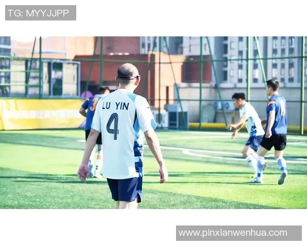 杭州足球队的拼搏之路：从默默无闻到荣耀巅峰的奋斗纪实